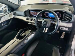 Mercedes-Benz GLE GLE300d 4Matic - Image 4