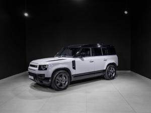 Land Rover Defender 110 D350 X-Dynamic HSE - Image 2