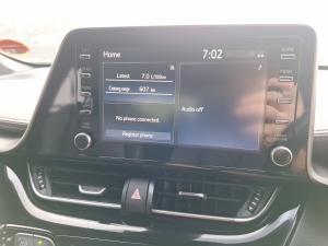 Toyota C-HR 1.2T Luxury - Image 12