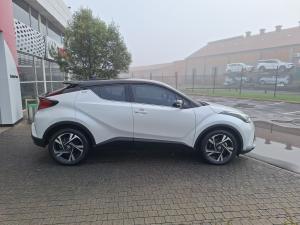 Toyota C-HR 1.2T Luxury - Image 3