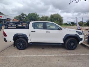 Toyota Hilux 2.8GD-6 48V double cab Legend RS - Image 3