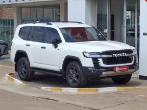 Toyota Land Cruiser 300 3.3D GR-Sport - Image 1
