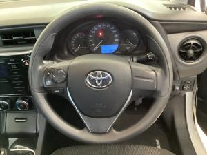 Toyota Corolla 1.6 Esteem - Image 8