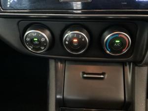 Toyota Corolla 1.6 Esteem - Image 15