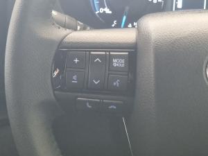 Toyota Hilux 2.8GD-6 double cab Legend 55 - Image 9