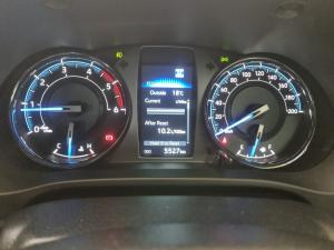 Toyota Hilux 2.8GD-6 double cab Legend 55 - Image 11