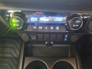 Toyota Hilux 2.8GD-6 double cab Legend 55 - Image 14