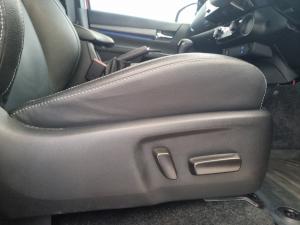 Toyota Hilux 2.8GD-6 double cab Legend 55 - Image 16