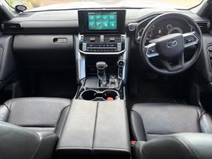 Toyota Land Cruiser 300 3.3D GX-R - Image 6