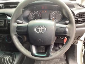 Toyota Hilux 2.4GD S (aircon) - Image 8