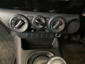 Toyota Hilux 2.4GD S (aircon) - Image 12