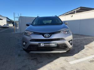 Toyota RAV4 2.0 GX auto - Image 4