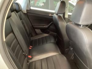 Volkswagen Polo hatch 1.0TSI Comfortline auto - Image 15