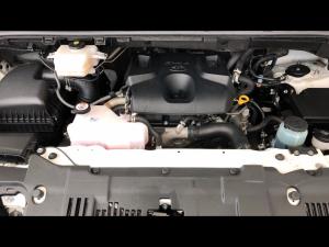 Toyota Quantum 2.8 LWB bus 11-seater GL - Image 23