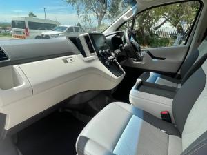 Toyota Quantum 2.8 SLWB bus 14-seater GL auto - Image 7