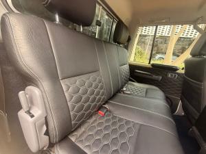 Toyota Land Cruiser 79 2.8GD-6 double cab - Image 9