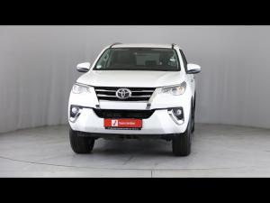 Toyota Fortuner 2.4GD-6 4x4 auto - Image 4
