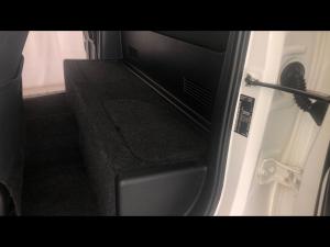 Toyota Hilux 2.4GD-6 Xtra cab Raider manual - Image 11