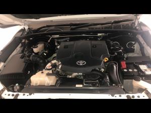 Toyota Hilux 2.4GD-6 Xtra cab Raider manual - Image 14