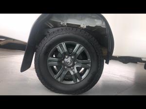 Toyota Hilux 2.4GD-6 Xtra cab Raider manual - Image 20