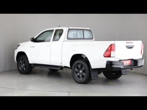 Toyota Hilux 2.4GD-6 Xtra cab Raider manual - Image 21
