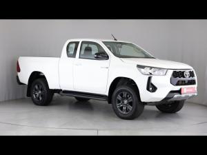 Toyota Hilux 2.4GD-6 Xtra cab Raider manual - Image 1