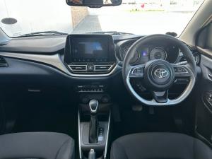 Toyota Starlet 1.5 XR auto - Image 6