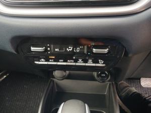 Toyota Starlet 1.5 XR automatic - Image 15