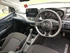 Toyota Starlet 1.5 XR automatic - Image 6