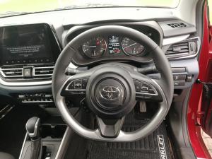 Toyota Starlet 1.5 XR automatic - Image 8