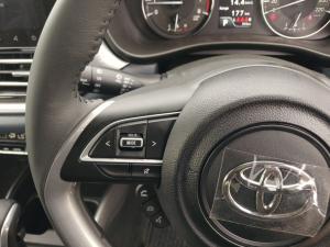 Toyota Starlet 1.5 XR automatic - Image 9