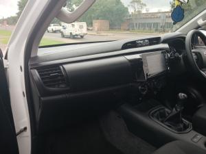 Toyota Hilux 2.4 GD-6 RB RaiderS/C - Image 13