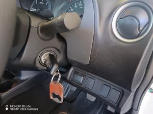 Nissan Navara 2.5DDTI XE S/C - Image 13