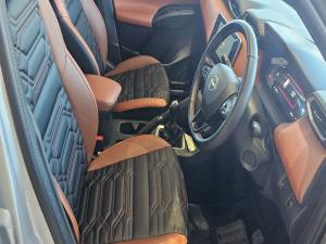 Nissan Magnite 1.0 Acenta Plus AMT - Image 22