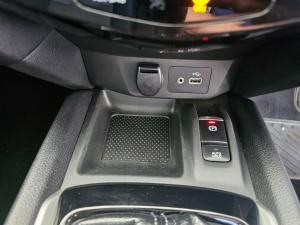 Nissan X Trail 2.5 Acenta Plus 4X4 CVT 7S - Image 11