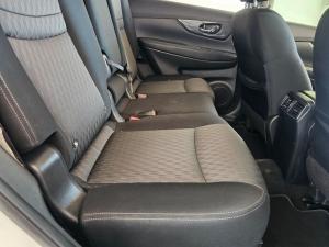 Nissan X Trail 2.5 Acenta Plus 4X4 CVT 7S - Image 14
