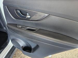 Nissan X Trail 2.5 Acenta Plus 4X4 CVT 7S - Image 15