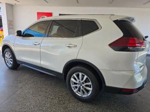 Nissan X Trail 2.5 Acenta Plus 4X4 CVT 7S - Image 5