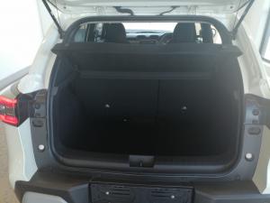 Nissan Magnite 1.0T Acenta CVT - Image 9