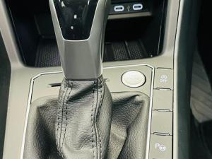 Volkswagen Polo 1.0 TSI R-LINE DSG - Image 11