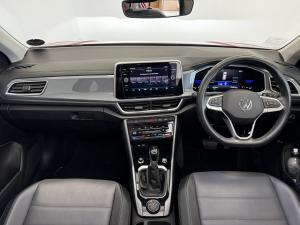 Volkswagen T-ROC 2.0 TSI Design 4MOT DSG - Image 6