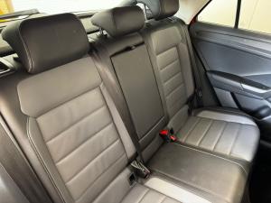 Volkswagen T-ROC 2.0 TSI Design 4MOT DSG - Image 8