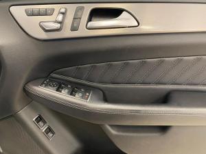 Mercedes-Benz GLE 350d 4MATIC - Image 19