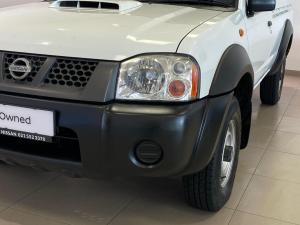 Nissan Hardbody NP300 2.5 TDi LWB 4X4S/C - Image 18