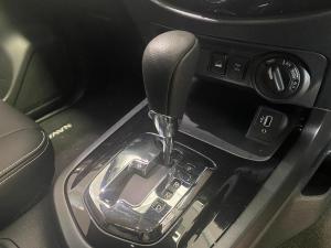 Nissan Navara 2.5DDTI PRO-4X 4X4 automatic D/C - Image 15