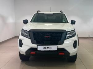Nissan Navara 2.5DDTI PRO-4X 4X4 automatic D/C - Image 2