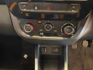 Renault Kwid 1.0 Climber 5-Door - Image 14