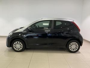 Toyota Aygo 1.0X-CLUSIV - Image 6