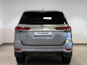 Toyota Fortuner 2.4GD-6 4X4 automatic - Image 5