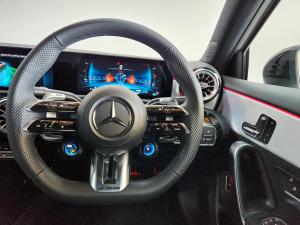 Mercedes-Benz AMG A35 4MATIC - Image 14